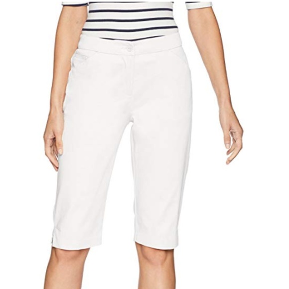 HAGGAR WOMENS - Sateen Bermuda Shorts - Picture 1 of 4